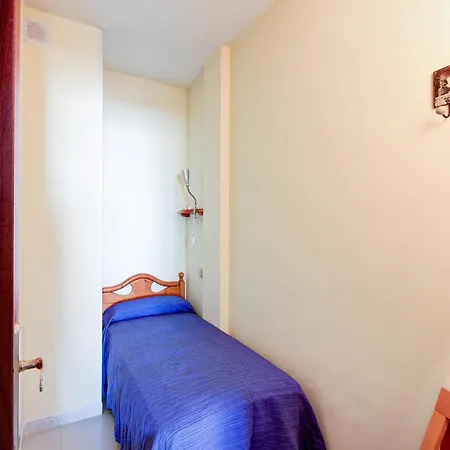 Apartment Apartment In Roses Near Sand Beach